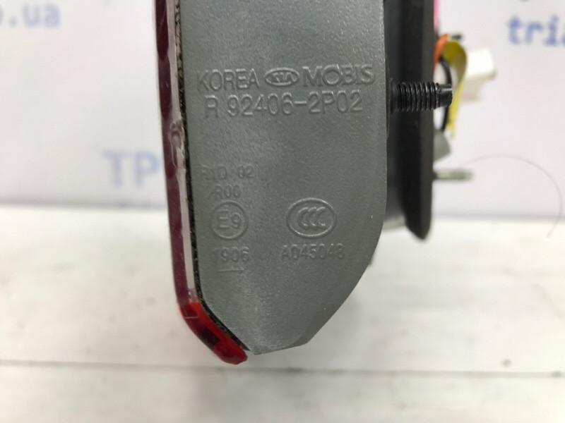 Фонарь задний внутренний правый Kia Sorento XM 2.2 DIESEL D4HB 2009 (б/у) Київ - зображення 8