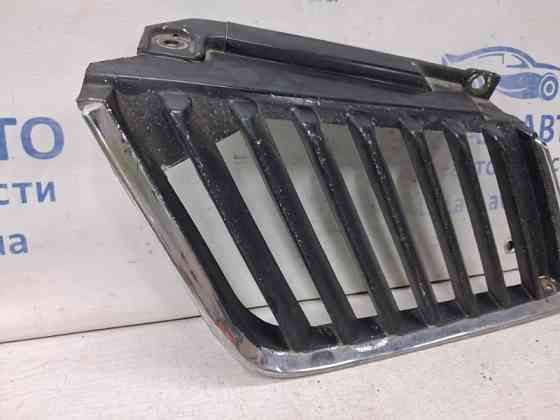 Решетка радиатора Mitsubishi L200 KB 2.5 DIESEL 4D56 2006 лев. (б/у) Киев