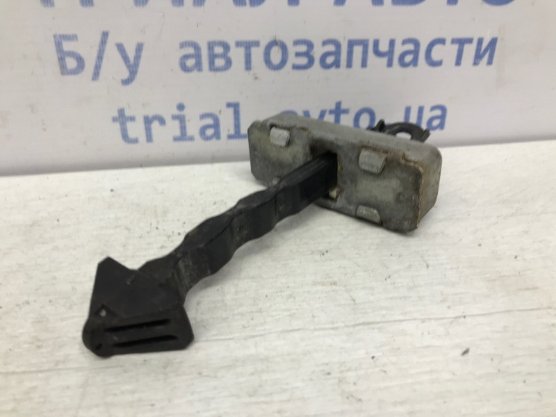 Ограничитель двери передний левый Mazda 6 2012- GHP9-58-270 (Арт. 45156) Киев - изображение 3