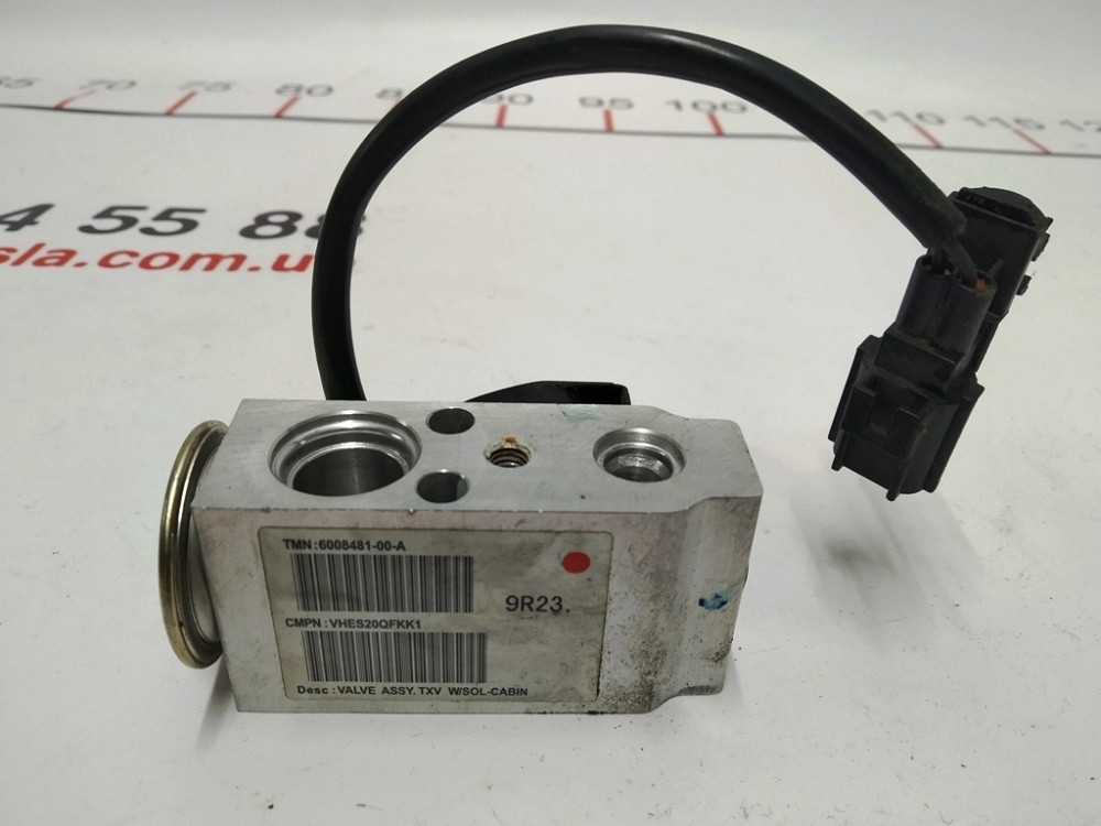 1Клапан системы кондиционирования Evaporator Tesla model X S REST 6008481-00-B Киев - изображение 1