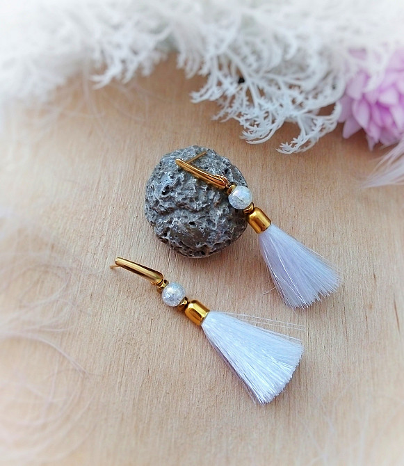 Літні мрії набір прикраси білий золотистий чокер кольє намисто сережки китиці підвіски Луцк - изображение 4