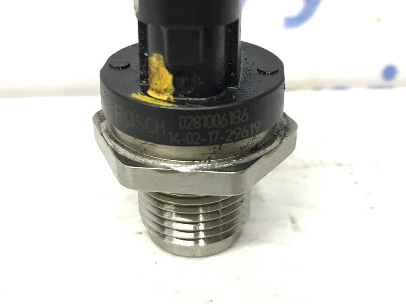 Датчик давления топлива в рейке Nissan X-Trail 2014-2021 0281006186 (Арт. 55765) Киев - изображение 3