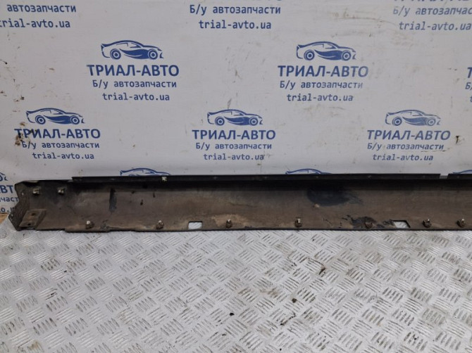 Накладка порога внешняя правая Kia Sorento BL 2.5 DIESEL D4CB 2002 (б/у) Київ - зображення 5
