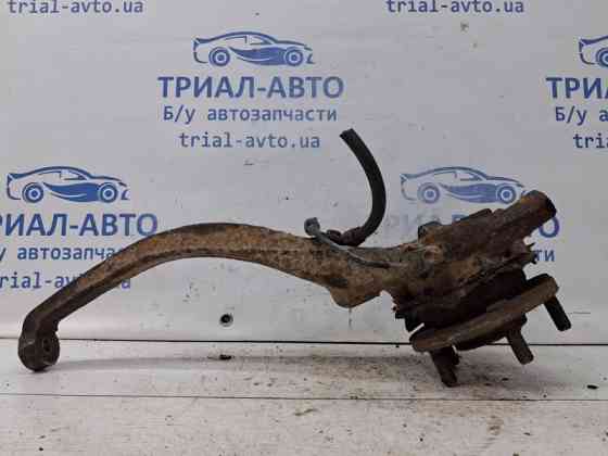 Кулак поворотный правый со ступицей Hyundai Sonata NF 2.4 БЕНЗИН G4KC 2004 (б/у) Киев