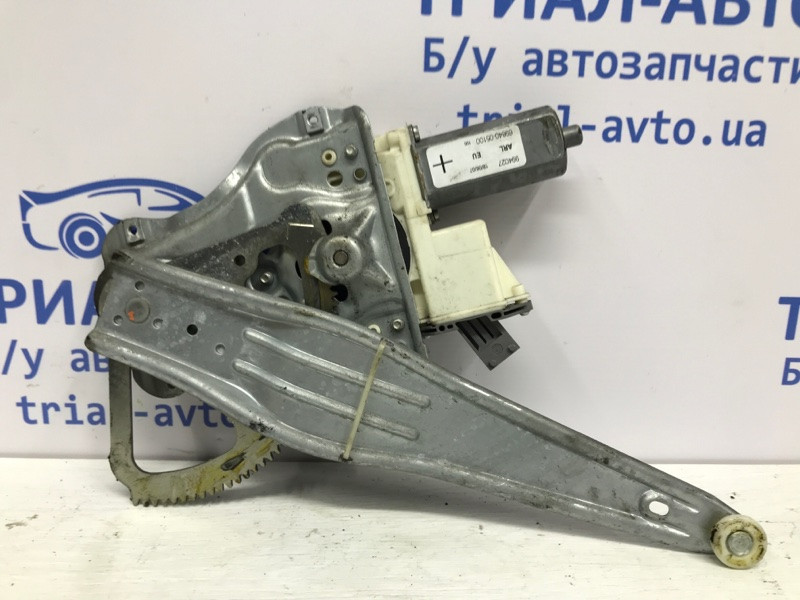 Стеклоподъемник задний левый Toyota Avensis T25 1.8 БЕНЗИН 1ZZFE 2002 (б/у) Киев - изображение 2