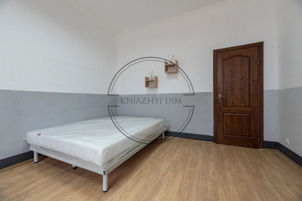 Пропонується в оренду офісне приміщення закритого типу біля м. Чернігівська , на Хоткевича 8 Київ - зображення 4