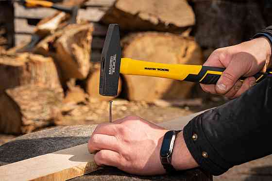Молоток слесарный MASTERTOOL 500 г HRC 50 рукоятка фиберглассовая 300 мм 02-0905 Харків