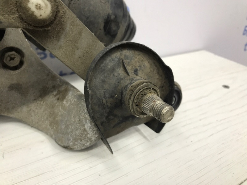 Трапеция дворников Toyota RAV 4 A30 2.0 БЕНЗИН 1AZFE 2005 (б/у) Киев - изображение 3