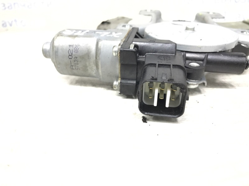 Стеклоподъемник передний правый Mitsubishi Outlander XL 2.2 DIESEL 4N14 2007 (б/у) Київ - зображення 3