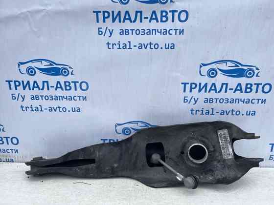 Рычаг задней подвески нижний поперечный (под пружину) Jeep Cherokee KL 2.4 БЕНЗИН ED6 2013 (б/у) Киев