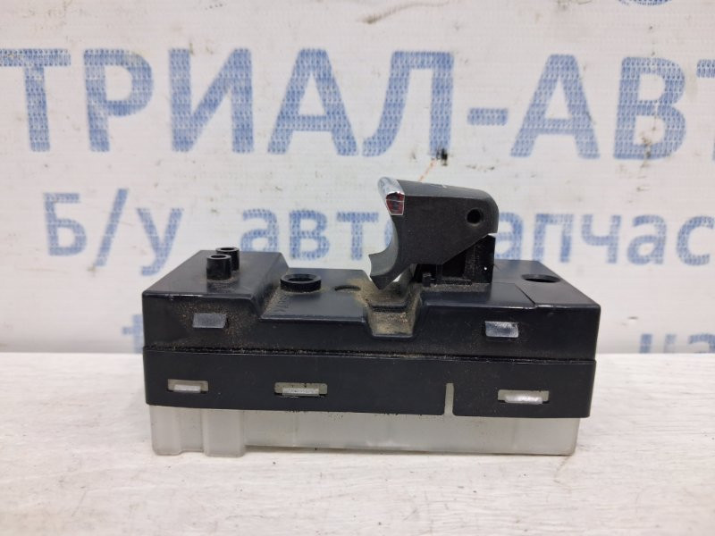 Кнопка стеклоподъемника Infiniti Q50 V37 2.2 DIESEL OM651 2013 (б/у) Київ - зображення 1