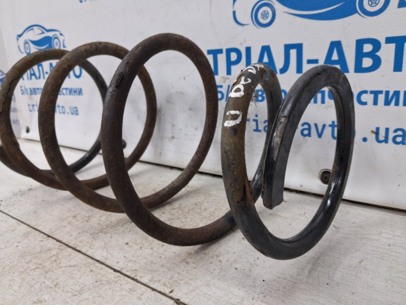 Пружина передняя Toyota Camry XV30 3.0 БЕНЗИН 1MZFE 2001 (б/у) Киев - изображение 2