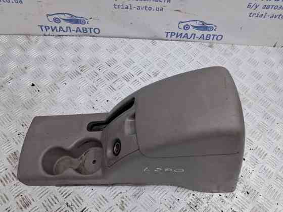 Подлокотник Mitsubishi L200 2006-2015 MN179316HB (Арт. 67261) Київ