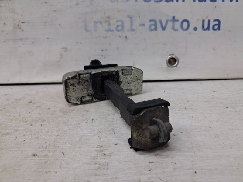 Ограничитель двери передний левый Toyota Prado J120 4.0 1GR-FE 2002 (б/у) Київ - зображення 3