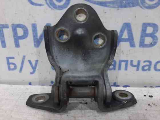 Петля двери передней левой нижняя Mitsubishi Pajero Sport K9 2.5 DIESEL 4D56 1996 (б/у) Київ