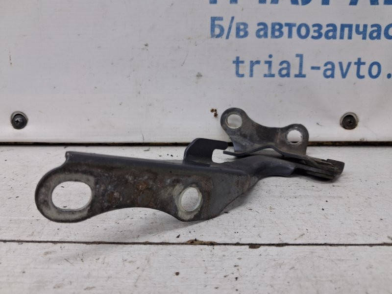Петля капота правая Toyota Avensis T25 2.2 DIESEL 2ADFTV 2002 (б/у) Киев - изображение 3