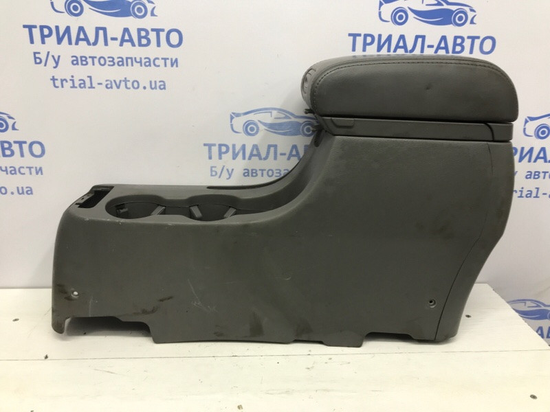 Подлокотник Hyundai Tucson 2004-2010 84660-2E100-LM (Арт. 52987) Киев - изображение 1