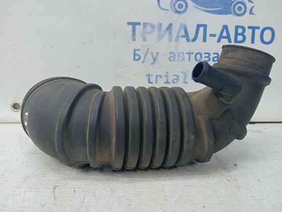 Патрубок воздушного фильтра Mitsubishi L200 KB 2.5 DIESEL 4D56 2006 (б/у) Київ