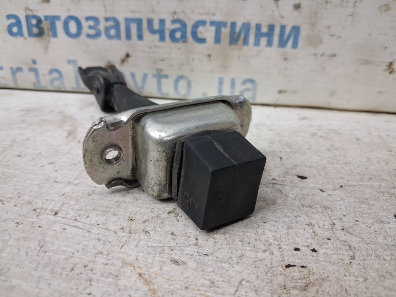 Ограничитель двери передний правый Mitsubishi Pajero Wagon 2006-2022 5702A007 (Арт. 87583) Київ - зображення 2