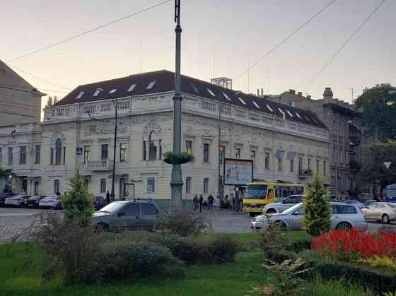 Сдается ФАСАДНОЕ помещение 500кв.м. в БЦ "ДВОРЕЦ КАМО" Одеса