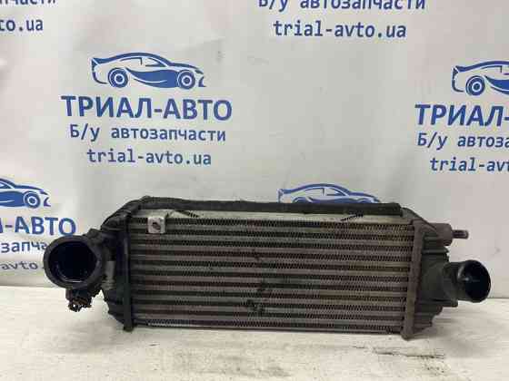 Радиатор интеркуллера Hyundai IX35 LM 1.7 DIESEL D4FD 2009 (б/у) Киев