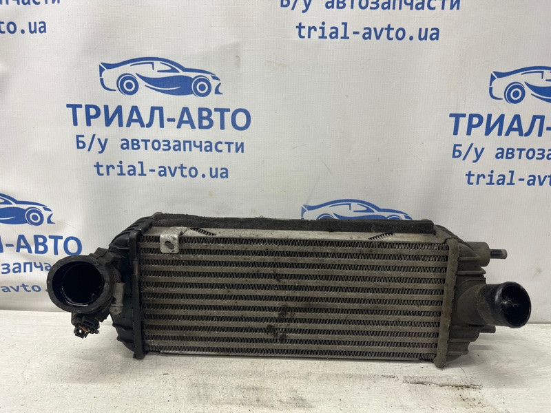 Радиатор интеркуллера Hyundai IX35 LM 1.7 DIESEL D4FD 2009 (б/у) Київ - зображення 4
