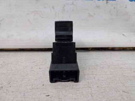 Кнопка стеклоподъемника Suzuki Grand Vitara JT 2.7 БЕНЗИН H27A 2005 (б/у) Киев