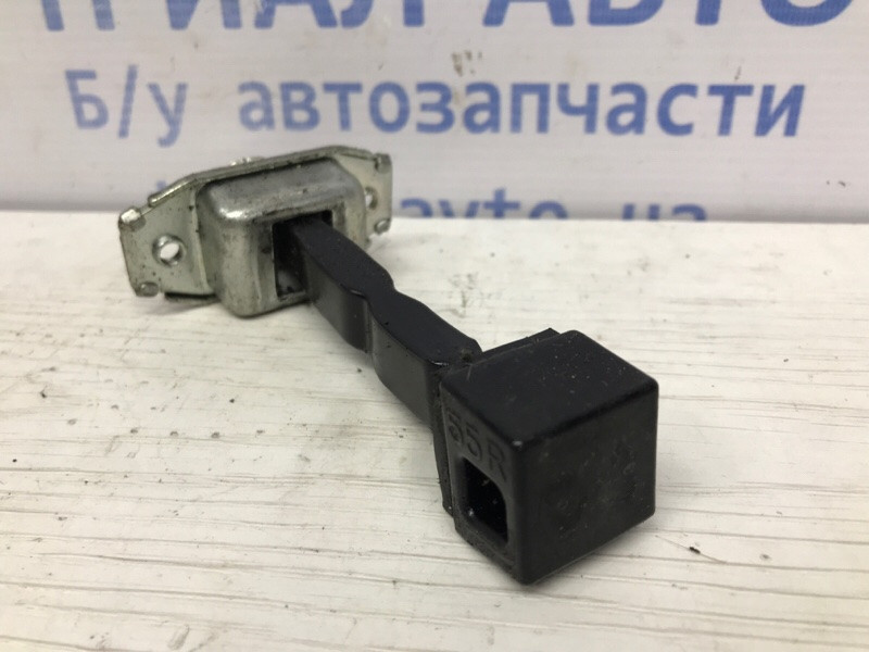 Ограничитель двери передний левый Mitsubishi Outlander 2009-2012 5702A079 (Арт. 51756) Киев - изображение 3