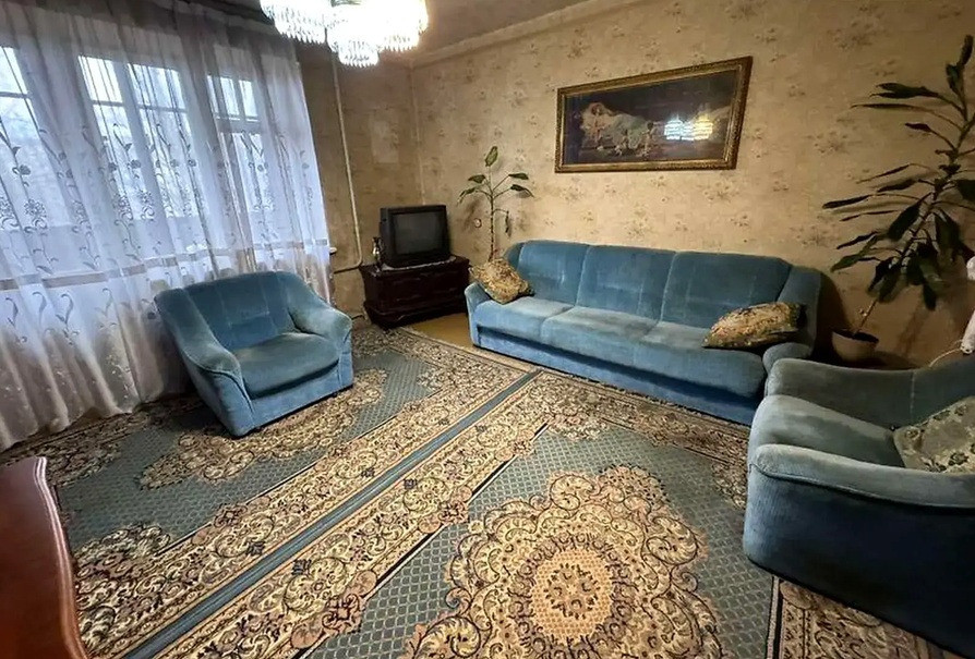 Продам. 3-к.кв. 4/9, просп. Олександра Поля Дніпро - зображення 1