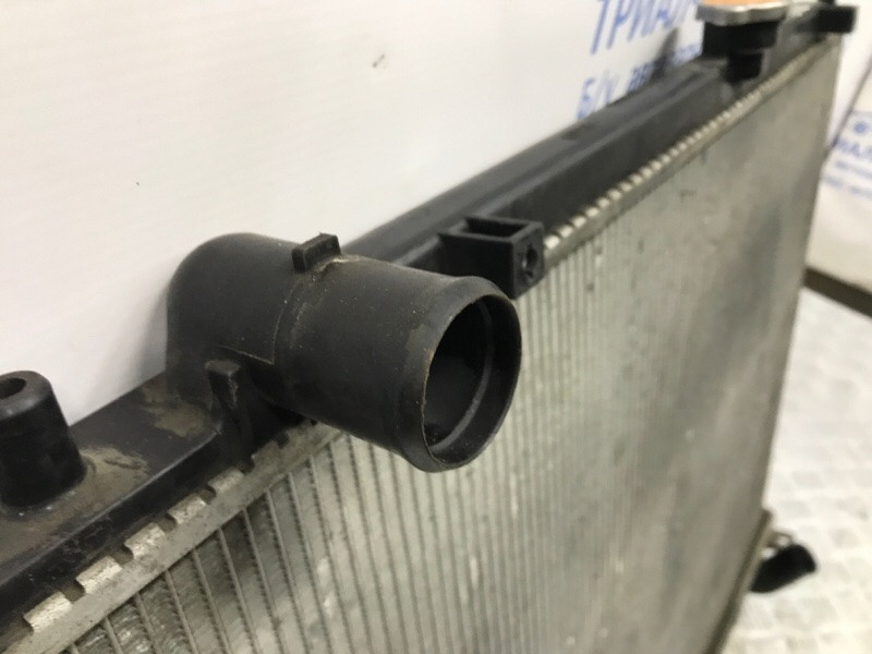 Радиатор основной Mitsubishi Pajero Wagon 4 3.2 ДИЗЕЛЬ 4M41 2006 (б/у) Киев - изображение 4