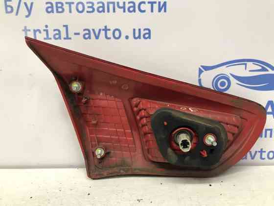 Фонарь задний внутренний правый Mitsubishi Lancer 10 1.5 БЕНЗИН 4A91 2007 (б/у) Киев