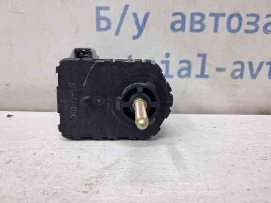 Корректор фар Toyota Avensis 2002-2010 8566122020 (Арт. 81871) Киев