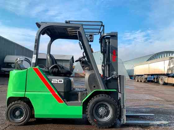 Газ-бензиновий навантажувач TCM (Nissan), із напрацюванням 7644 мотогодин. Модель: FHGE20T5. Полтава