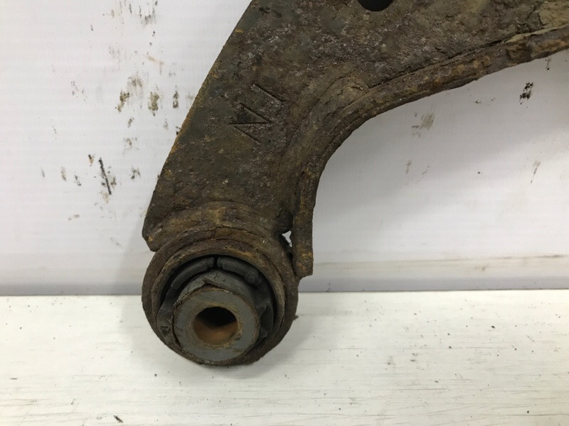 Рычаг задний поперечный Mazda 3 2013-2019 B45C-28-C10 (Арт. 50921) Киев - изображение 2