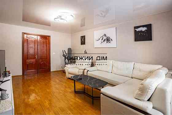 Продаж 3-х кімнатної ,вул.Драгоманова 44 А.м.Позняки . Киев