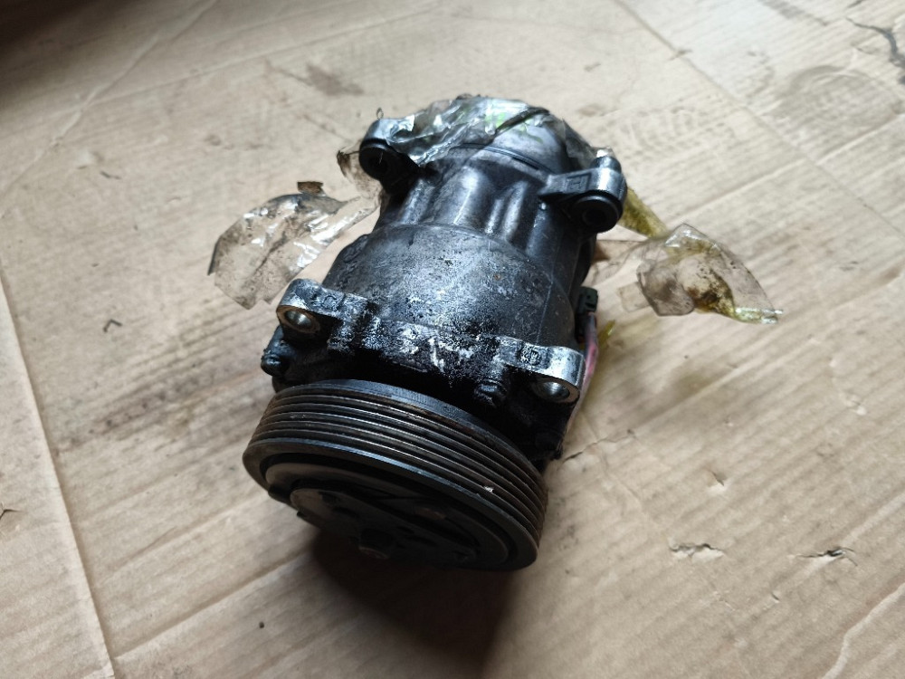 Компрессор кондиционера VW T4 2.5 tdi 1997-2003 (7D0820805) Ковель - зображення 3