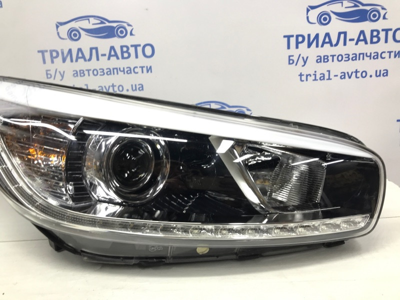 Фара правая Ксенон KIA Ceed JD 1.6 DIESEL D4FB 2012 (б/у) Киев - изображение 3