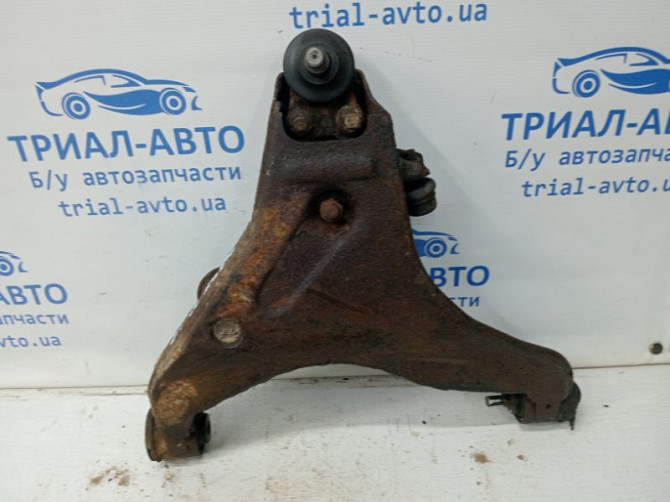 Рычаг правый Mitsubishi L200 KB 2.5 DIESEL 4D56 2006 (б/у) Київ - зображення 4