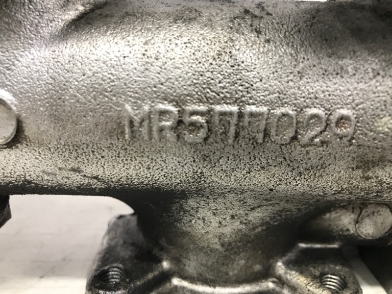 Коллектор впускной металл Mitsubishi Pajero Sport K9 2.5 DIESEL 4D56 1996 (б/у) Київ - зображення 5