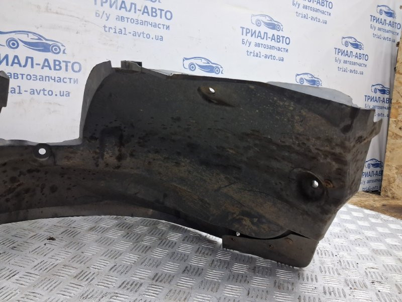 Подкрылок передний правый Dacia Duster HS 1.5 DIESEL K9K 2010 (б/у) Київ - зображення 6