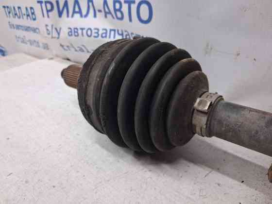 Привод передний левый Skoda Fabia 5J 1.4 DIESEL 2007 (б/у) Киев