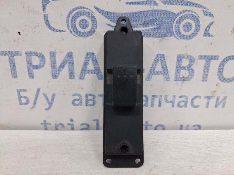Кнопка стеклоподъемника Mazda 3 BK 1.6 БЕНЗИН Z6 2003 (б/у) Київ - зображення 2
