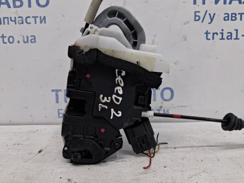 Замок двери задний левый Kia Ceed JD 1.6 DIESEL D4FB 2012 (б/у) Киев - изображение 2