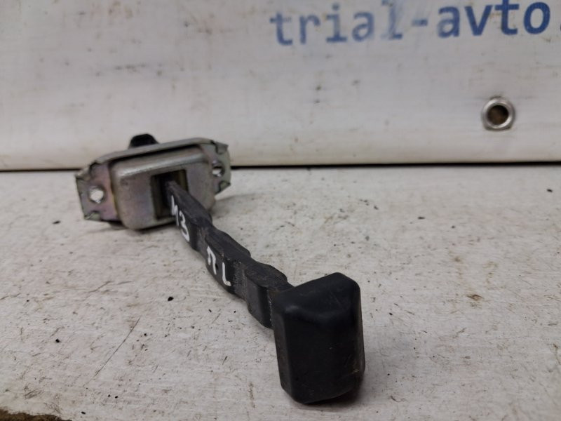 Ограничитель двери передний левый Mazda 3 BM 2.2 DIESEL 2013 (б/у) Київ - зображення 3