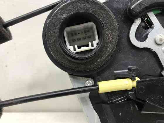 Замок двери задний левый Toyota RAV 4 2005-2016 6973042030 (Арт. 30349) Київ