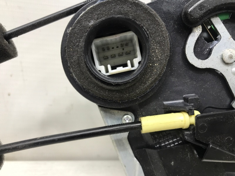 Замок двери задний левый Toyota RAV 4 2005-2016 6973042030 (Арт. 30349) Київ - зображення 3