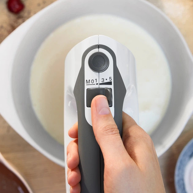 Миксер ручной Bosch ErgoMixx MFQ37470 750 Вт белый Киев - изображение 5