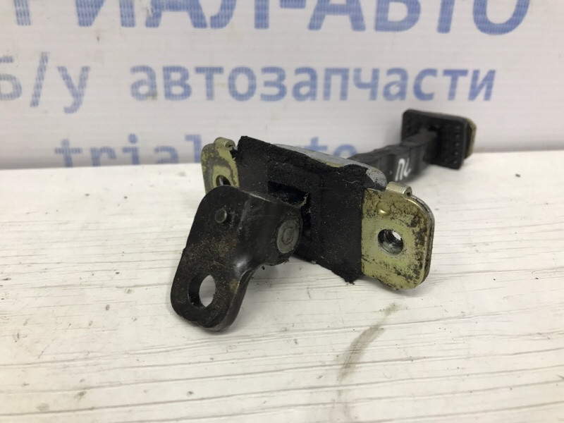 Обмежувач дверей передній лівий Kia Sorento BL 2.5 DIESEL D4CB 2002 (б/у) Київ - зображення 2