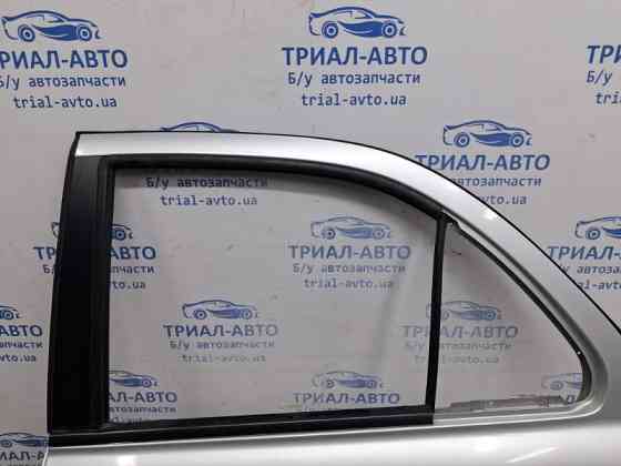 Дверь задняя левая Kia Sorento BL 2.5 DIESEL D4CB 2002 (б/у) Киев