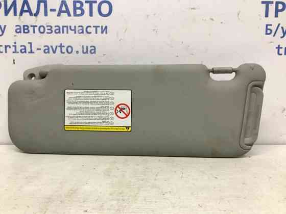 Козырек солнцезащитный правый Kia Sportage SL 1.7 DIESEL D4FD 2010 (б/у) Київ